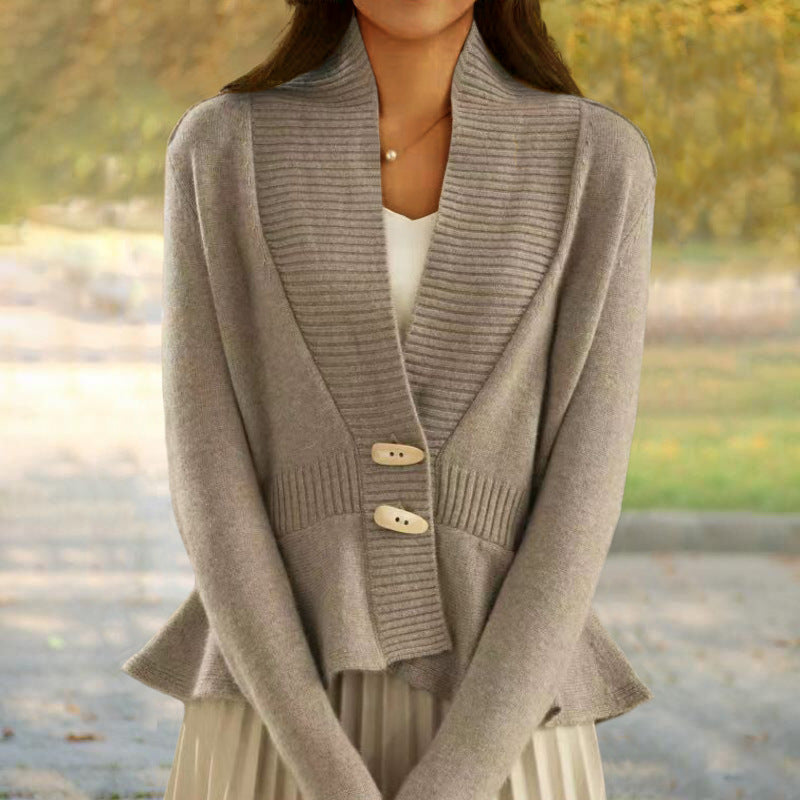 Alva | Scandinavian V-Neck Button Cardigan