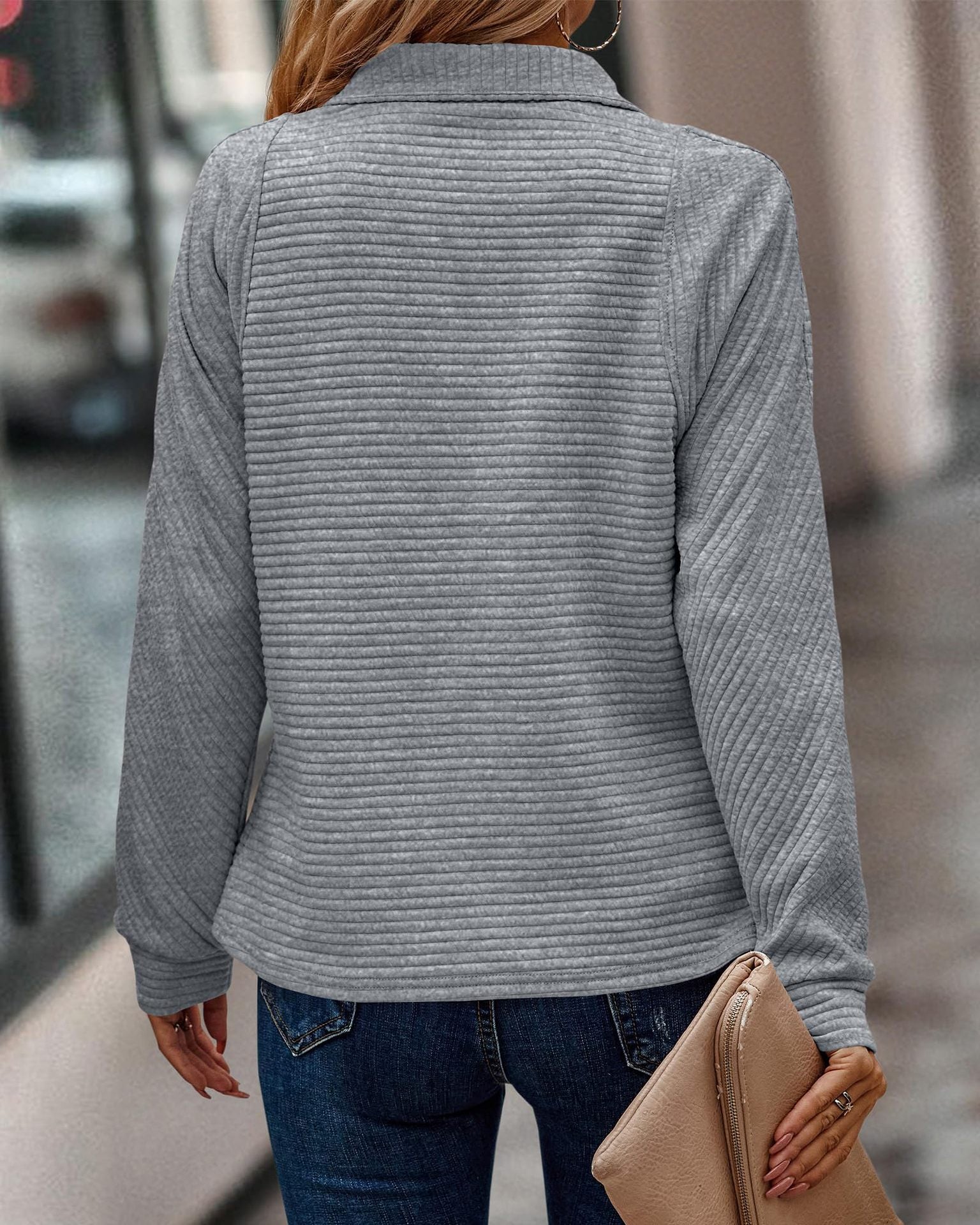 Sarah | Elegant V-Neck Zip Sweater