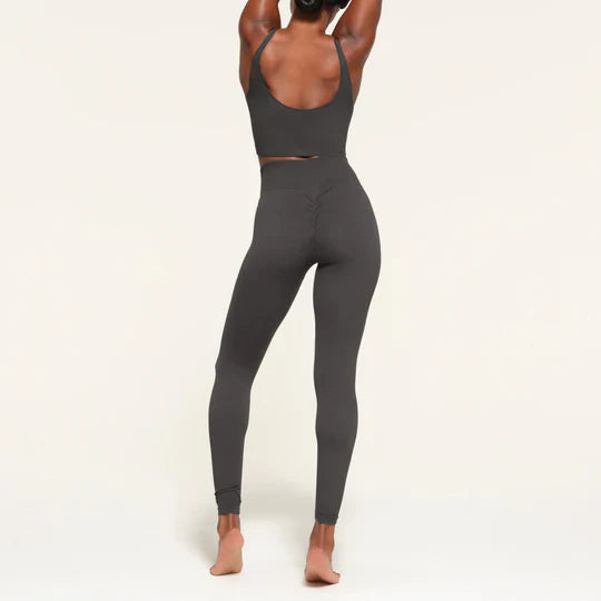 LUVESSI® SCRUNCH SEAMLESS LEGGINGS