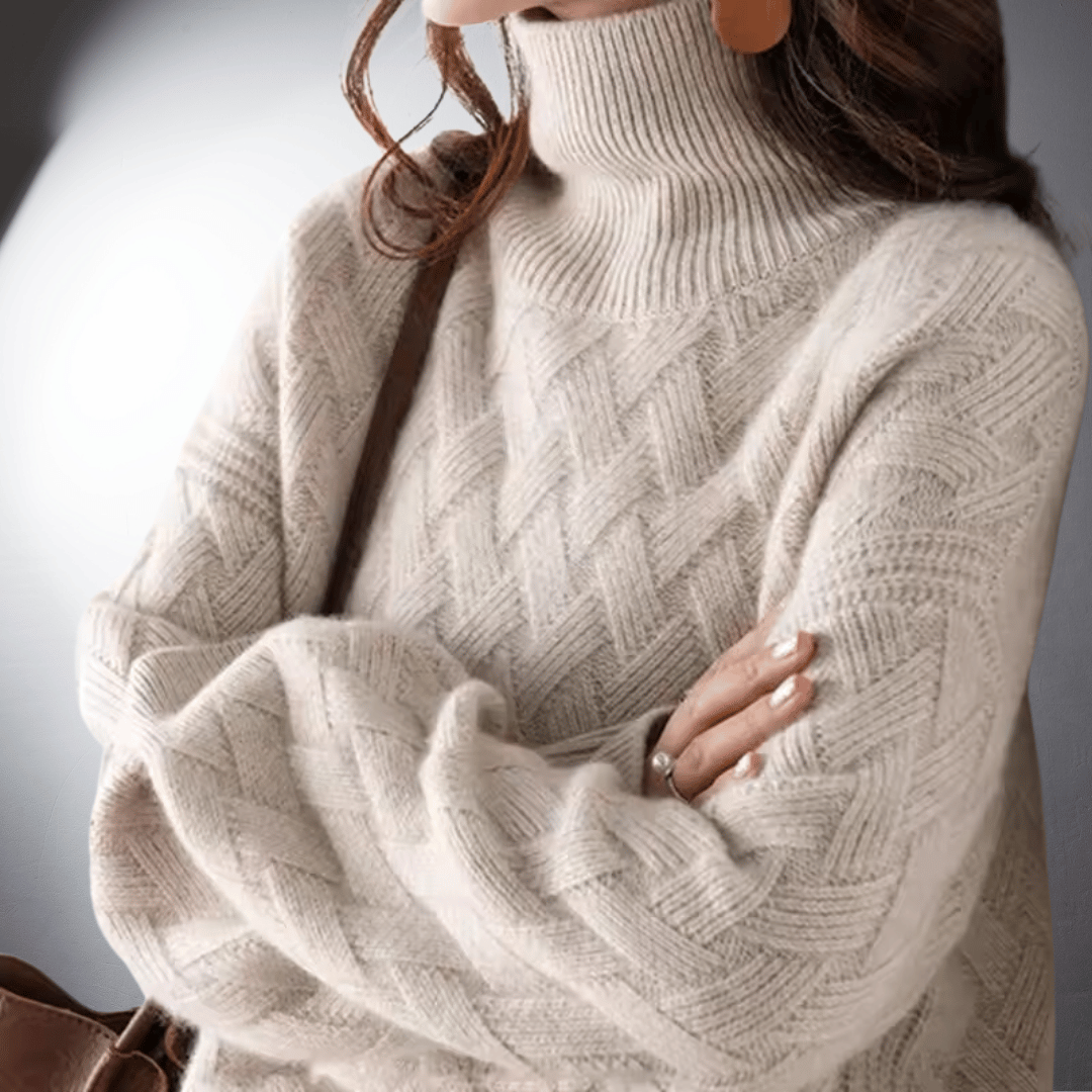 Evelyn | Timeless Comfort Sweater