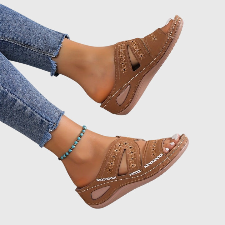 ROSIE - Orthopedic Sandals