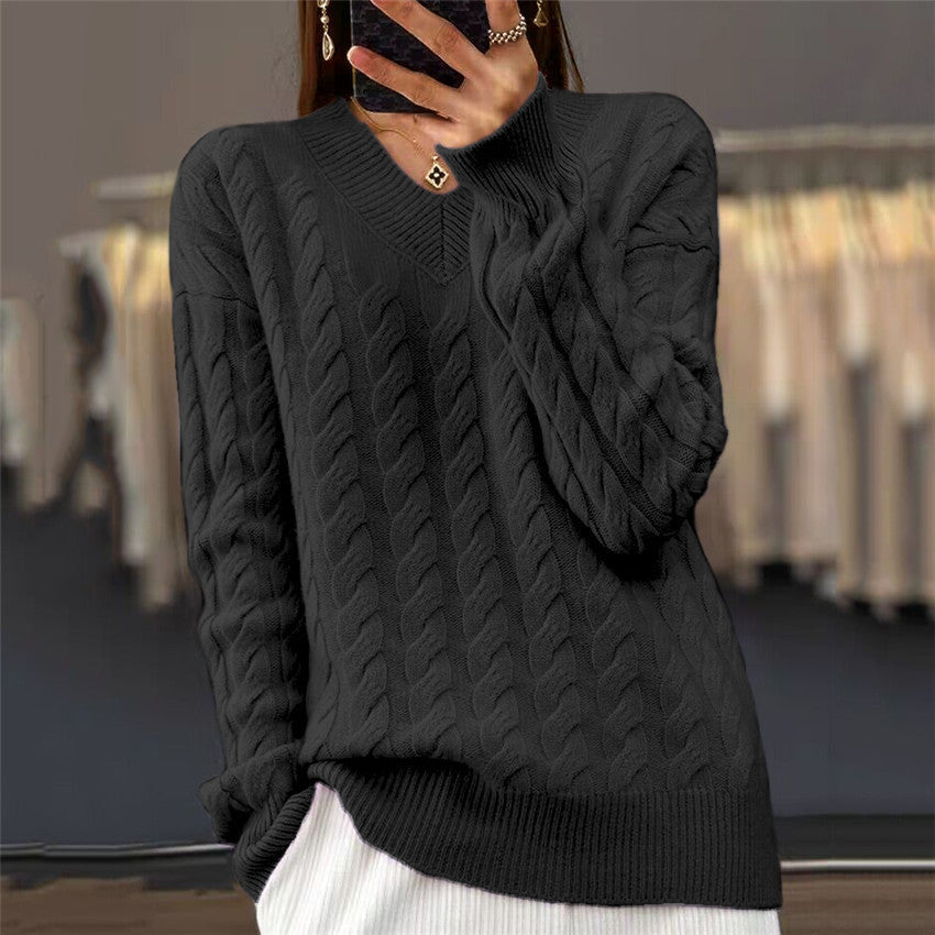 Juni | Scandinavian V-Neck Twisted Knit Sweater