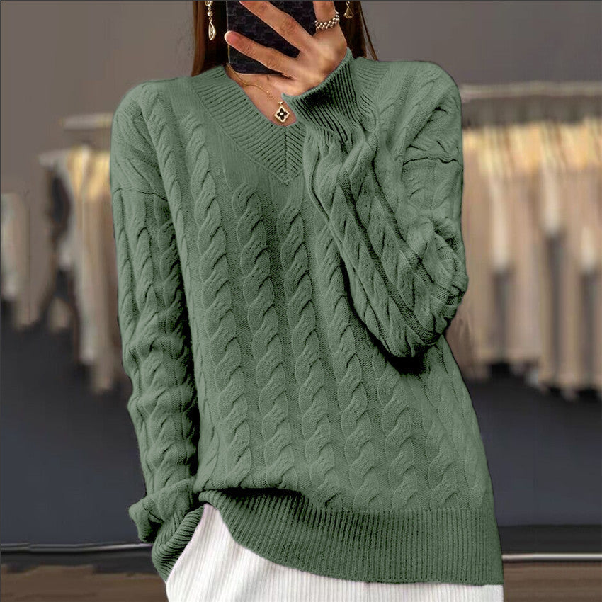 Juni | Scandinavian V-Neck Twisted Knit Sweater