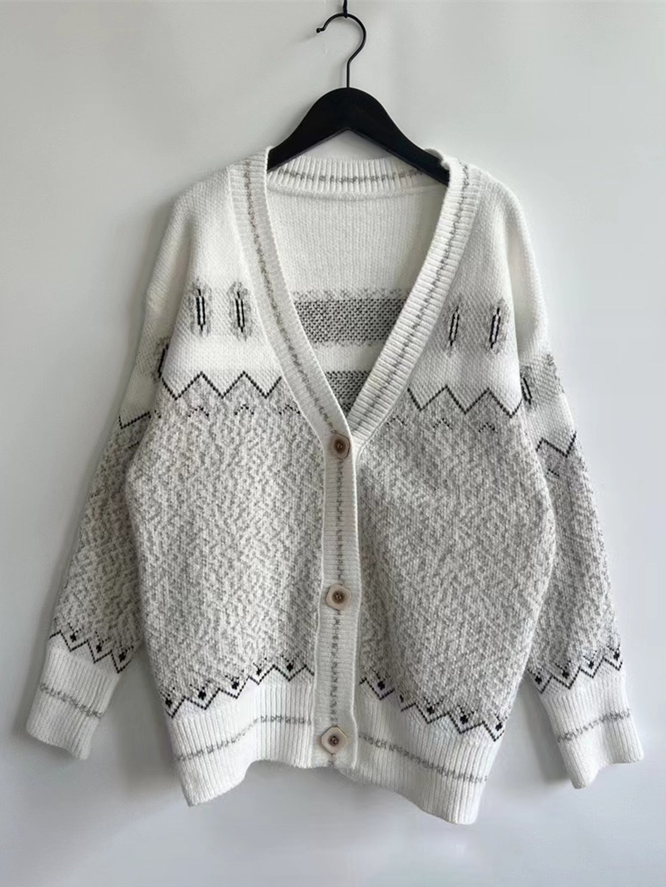 Jade | Cosy Jacquard Diamond Pattern Cardigan