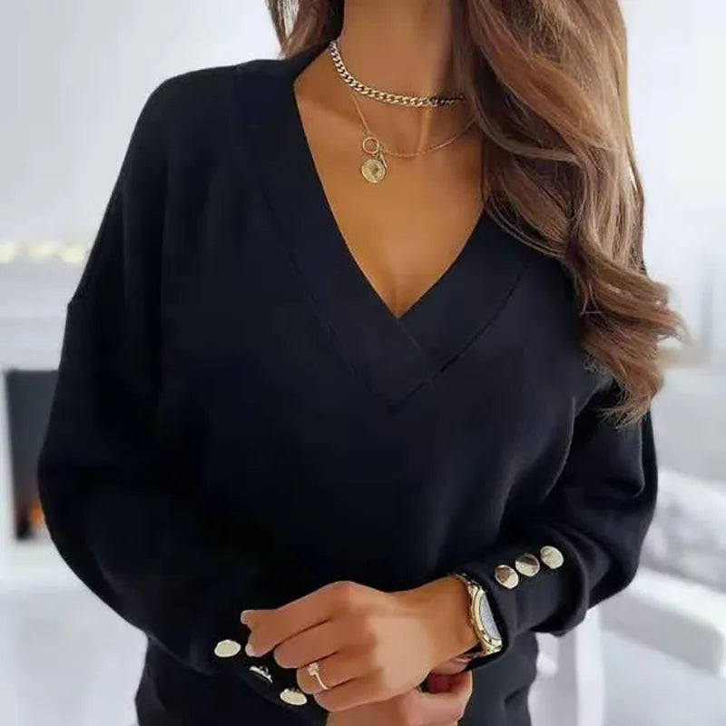 Erika | Stylish Scandinavian V-Neck Sweater
