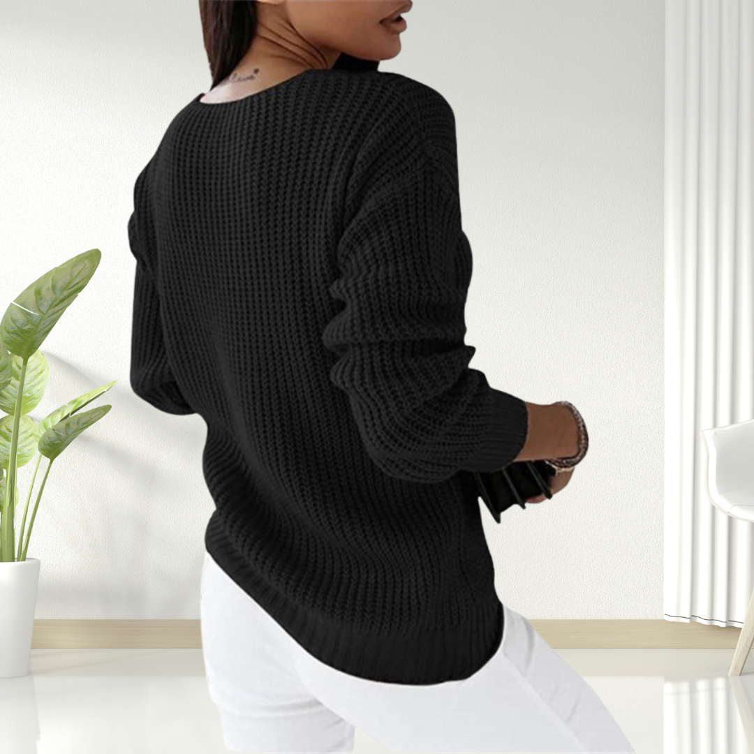 Oriana | Flattering & Comfy Scandinavian V-Neck Sweater